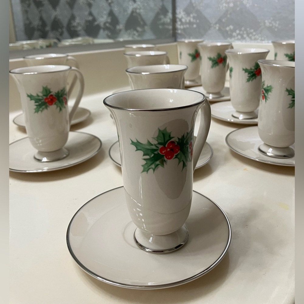 Vintage Triomphe Set of 12 Irish Coffee Mugs Saucers Bone China Holly Christmas